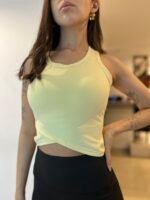 Musculosa Deportiva Crop con Top Incorporado y Ruedo Cruzado Mod. 26669 - Imagen 3